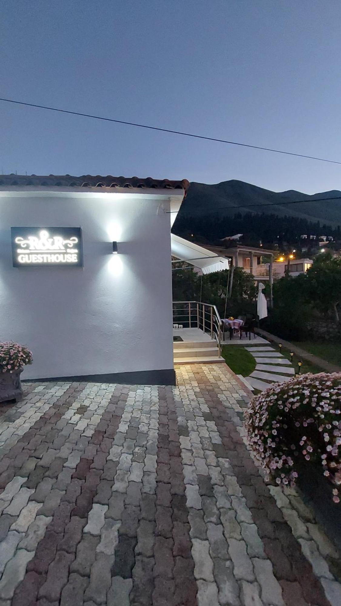 R&R Gesthouse Hotel Shiroka ภายนอก รูปภาพ