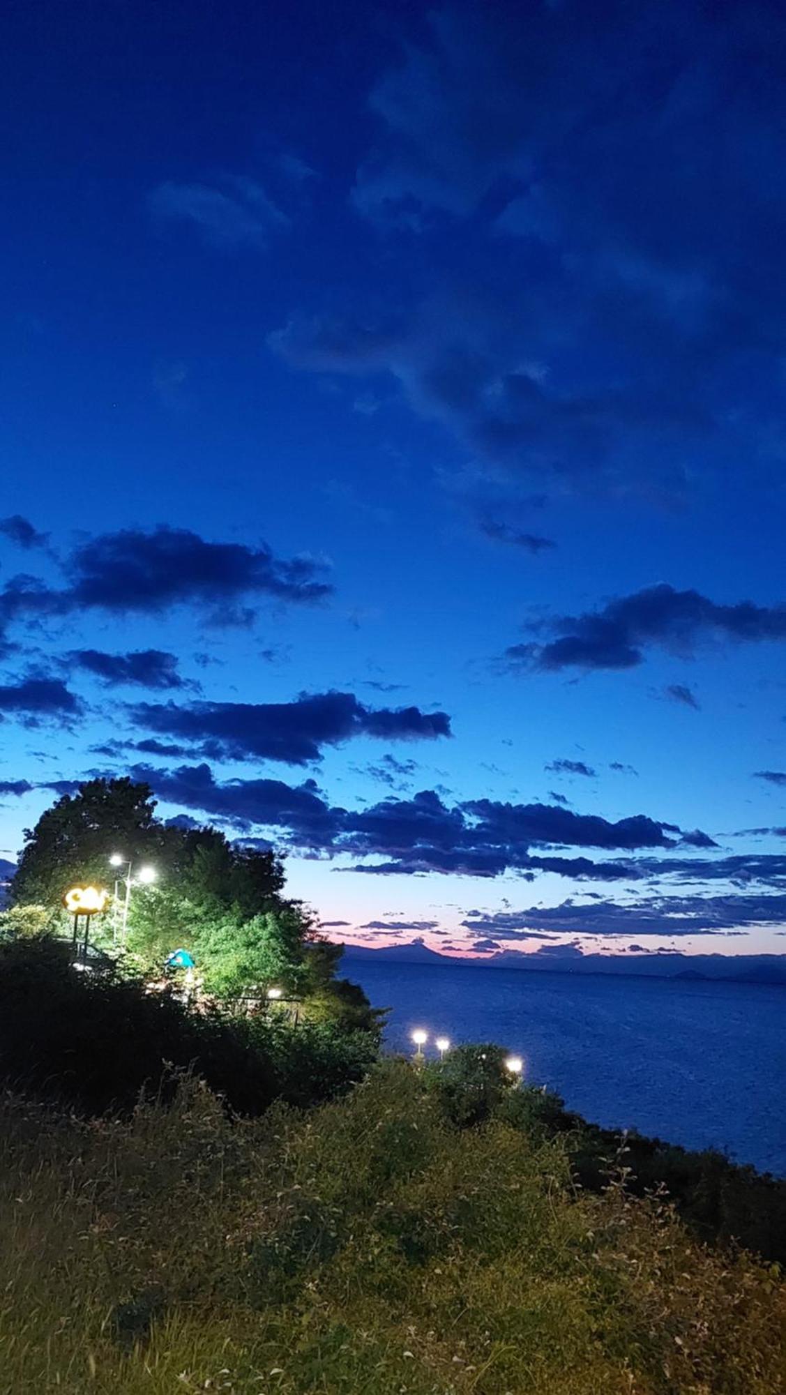 R&R Gesthouse Hotel Shiroka ภายนอก รูปภาพ