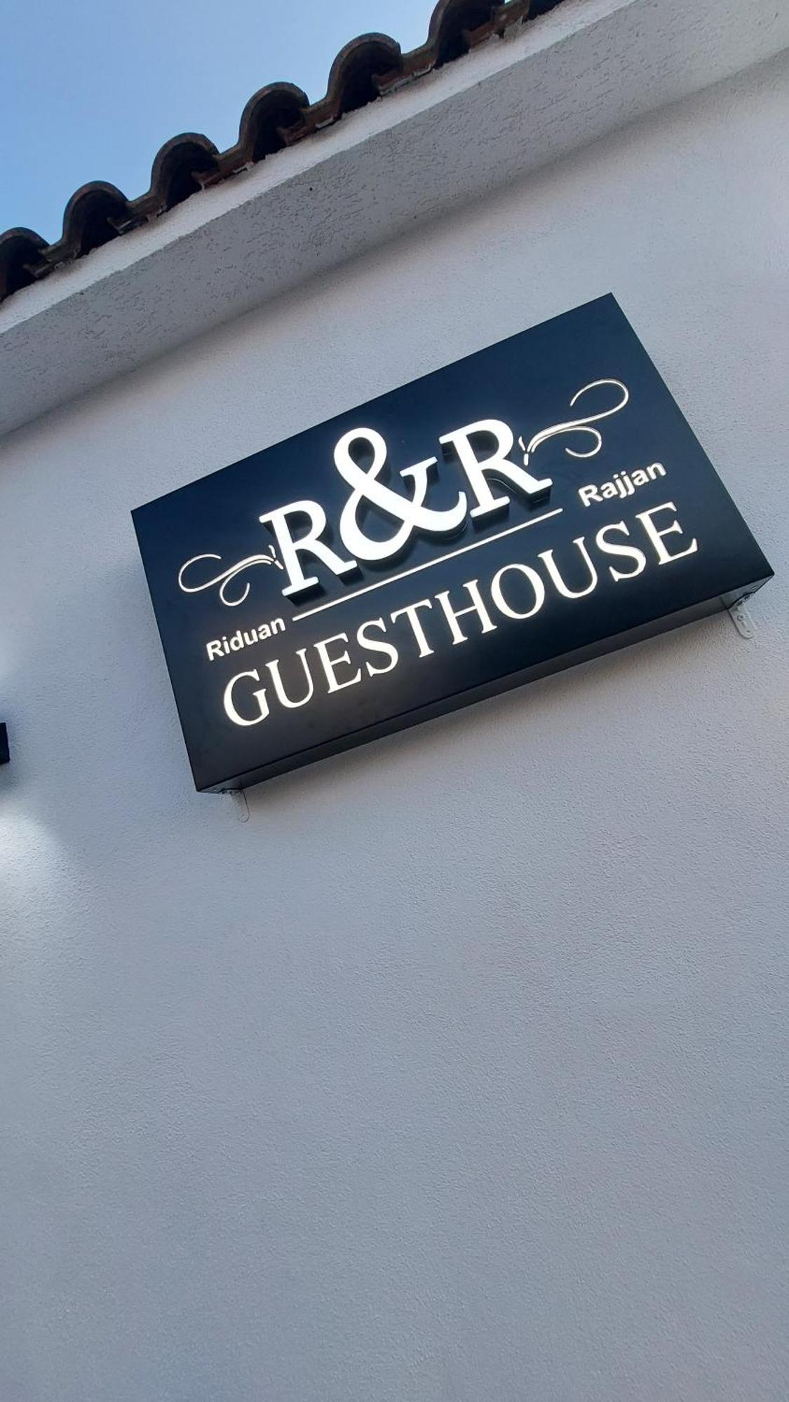 R&R Gesthouse Hotel Shiroka ภายนอก รูปภาพ