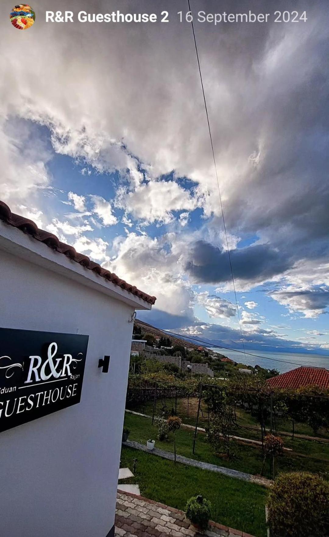 R&R Gesthouse Hotel Shiroka ภายนอก รูปภาพ